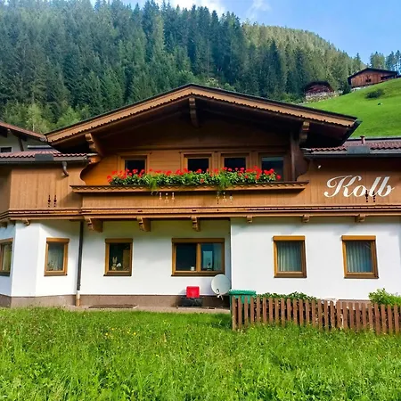 Manuela, Apartamento